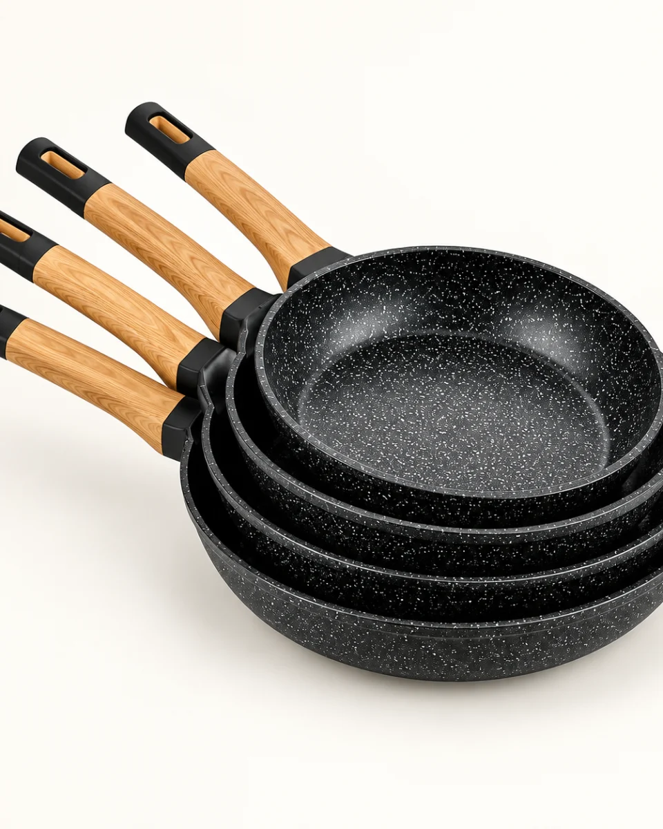 ماهیتابه گرانیت مشکی با دسته طرح چوب، نمای از بالا